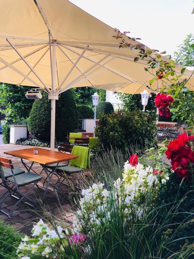 Landhotel Weserblick Beverungen Exteriör bild