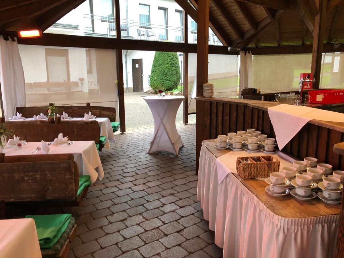 Landhotel Weserblick Beverungen Exteriör bild
